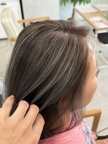 レヴィア(REVIA)&nbsp;レディースハイライトカラーホワイトベージュ