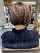 トルネード(TORNADO) 外国人風前下がりショートボブ ハイライト ツヤ髪 t16