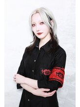 トリットフューアトリット(Hair & Make studio Tritt fur Tritt) 蒼 