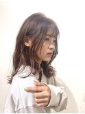 【簡単ヘア】柔らかな好感度アップなミディアムヘアー