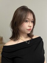 ヨーク(YOKE)&nbsp;ミディアムレイヤーカット韓国くびれヘアチョコレートブラウン