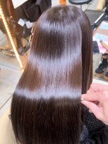 リール 銀座(R'EEL)&nbsp;ブリーチ縮毛矯正/縮毛矯正/髪質改善/前髪/顔まわり