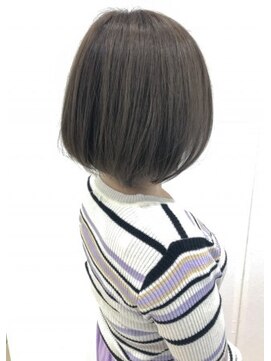 クアトログランシュ 水戸店(QUATRO×GranCieux) グレージュアッシュ似合わせカット★QUATRO★