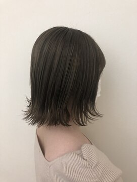 セライロ 千葉(celilo) 【千葉駅/celilo/金子勇輝】外ハネ×オリーブベージュ