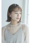 20代30代大人かわいいうる艶髪抜け感ヘア切りっぱなしミディアム