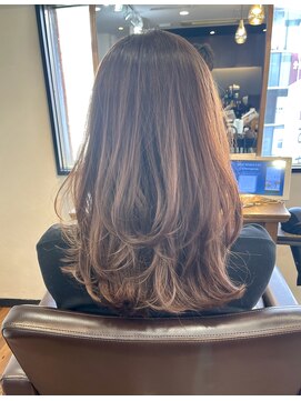 レイラバイアフロート 吉祥寺(Lila by afloat) レイヤーくびれヘア【Lila by afloat】20代30代40代