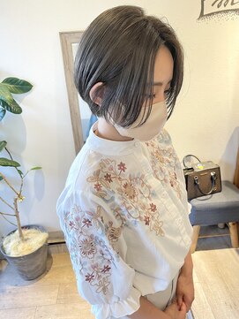 メルト 吉祥寺(melt) 20代30代小顔大人丸みショートボブ前髪なしハイライトグレージュ