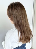 アイティーバイアルバム 松戸店(IT by ALBUM)&nbsp;上品ロンググレージュ_外ハネボブセクションカラー_ba387142