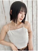 グレージュアッシュ　フレンチカジュアル　ぱっつん前髪