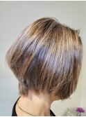 グラデーションボブ×イノアカラー×ハイライト