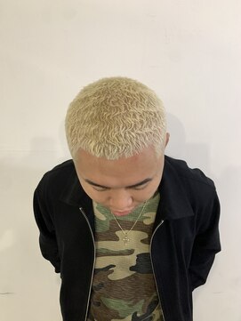 メリケンバーバーショップ フクオカ(MERICAN BARBERSHOP FUK) べリーショートダークアッシュニュアンスパーマ韓国マッシュ