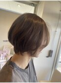 ナチュラルな大人丸みショート