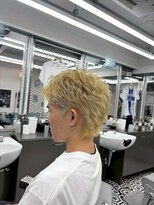 ダムディートウキョウ 関内店(DAMDEE TOKYO)&nbsp;流行りの金髪スパイキーショート