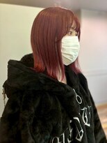 アトリエ タキ(atelier.taki)&nbsp;カシスピンク 外ハネボブ 艶髪 顔周りカット 20代