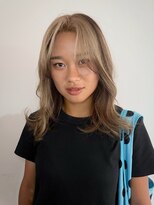 ミーム 原宿 表参道(meme)&nbsp;ダブルカラー/ハイトーンカラー/ケアブリーチ/インナーカラー