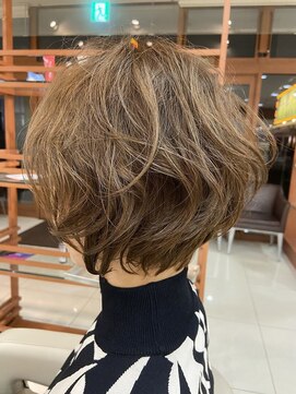 アール 滝ノ水店(#arl) 20代30代40代50代愛され丸みショートボブパーマ