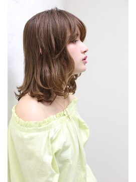 ネオリーブエクラ 上野御徒町店(Neolive eclat) 柔らかふんわりミディアム　アースカラー