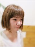 前下がりボブ
