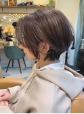 【石田勇士郎】黒髪毛先パーマ横顔美人ショート