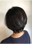 お手入れ簡単ショートボブ