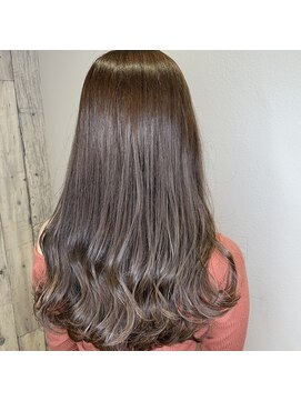 ガレリアエレガンテ 多治見店(GALLARIA Elegante) 艶感アッシュベージュ