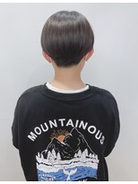 モリオフロムロンドン 松戸店(Morio from London)&nbsp;【松戸 岩口】伸ばし前髪刈り上げハンサムショート