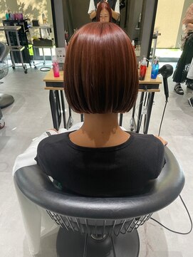 ピカイチ(pikaichi) *pikAicHi*肌映えカラー×顎ラインボブ