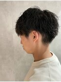 ツーブロックにツイストスパイラルパーマ【メンズカット】