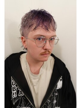 レコ 渋谷(LECO) 紫パープルデザインカラーケアブリーチ癖毛活かしのカールヘア