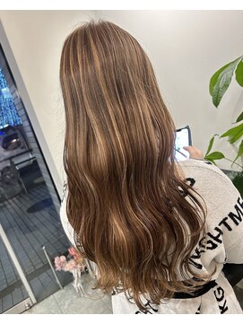 ブライトヘアー(BRIGHT hair) #桜井美容室 #BRIGHThair [ナチュラルハイライト]