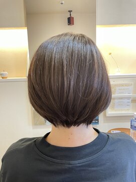 シエスタ Siesta ショートボブ