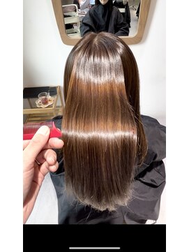 ゴカン(Gokan) 艶髪ストレート