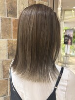 ピークアブー アヴェダ アトレ恵比寿(PEEK-A-BOO AVEDA)&nbsp;結べるボブレイヤー　顔まわりレイヤー　外はねボブ　30代40代