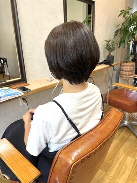 ランプヘアーデザイン(LAMP HAIR DESIGN) 【LAMP HAIR DESIGN 堀田】ひし形ショートボブ/アッシュカラー