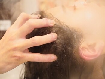 エスエスダブリュー(SSW)の写真/凝り固まった頭皮に◇上質なエッセンシャルオイルを使用◎身も心もリラックスできる極上のスパ♪