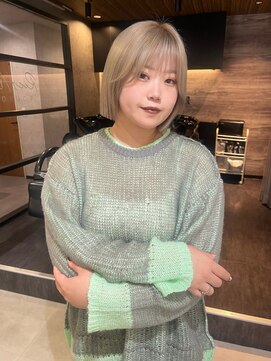 りしゅ 富雄店(RicHE TOMIO) white beige