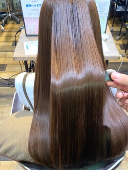 リヴリム 祖師ヶ谷大蔵の写真/“髪の悩みが絶えない”大人女性必見!!新常識『エステカラー』で白髪染めする度に品のある上質な髪へ☆