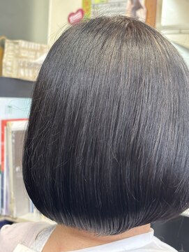 ロージピノ(Rosy Pino) 可愛いボブ