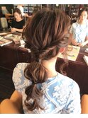 【ヘアアレンジ】ポンポンダウンスタイル