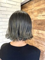 アラモア ひばりヶ丘(Alamoa)&nbsp;【外ハネ×ミディアム】カーキベージュ