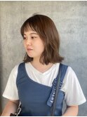 オリーブベージュオン眉BOB
