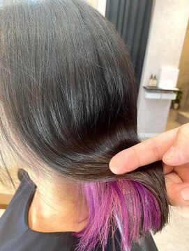 アット(At.) 【黒髪×紫パープル】人気ミステリアスなお洒落インナーカラー♪