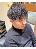 やり過ぎないツイストスパイラルパーマショートマッシュ