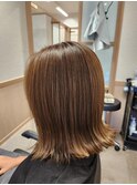 外はねミディアムボブ