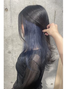 カリーナコークス 原宿 渋谷(Carina COKETH) 涼しげなブルーインナーカラー