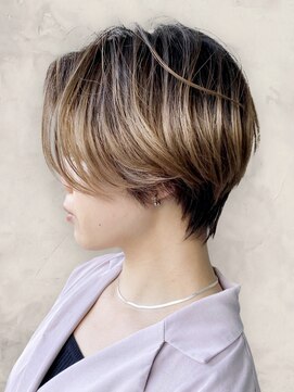 ミッゾ(MIZZO) 20代30代40代小顔ハンサムショート