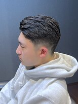 アンドワークス カシワ(&WORKS kashiwa)&nbsp;フェザーアップバング×フェードカット
