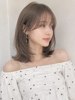 ノア(NOA)&nbsp;【NOA】小顔見せ韓国風くびれミディアムレイヤーシアーブラウン