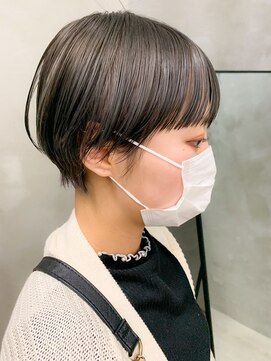 テトヘアー(teto hair) マッシュショート、ワイドバング、ブリーチ、グレーアッシュ