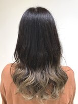 アズール 草加(azule) シアーベージュのグラデーションカラー